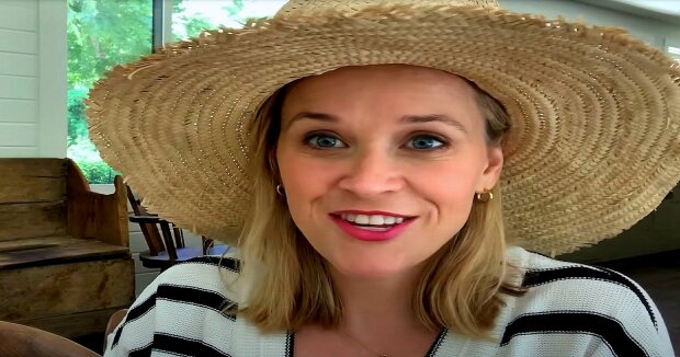 Screenshot: YouTube / Reese Witherspoon x Hello Sunshine